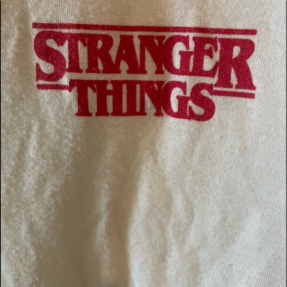 Stranger Things T-Shirt - Picture 4 of 7